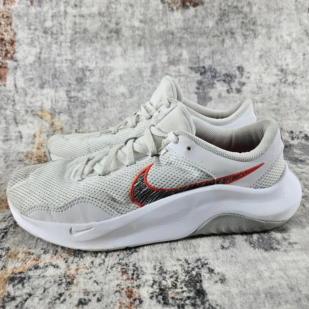 Nike Legend Essential 3 Next Nature Training Shoes Womens 9 White DM1119-100